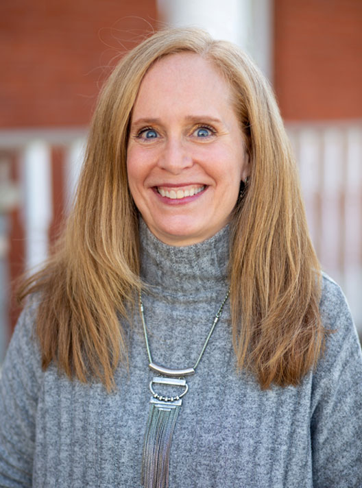 Lesley MacLean